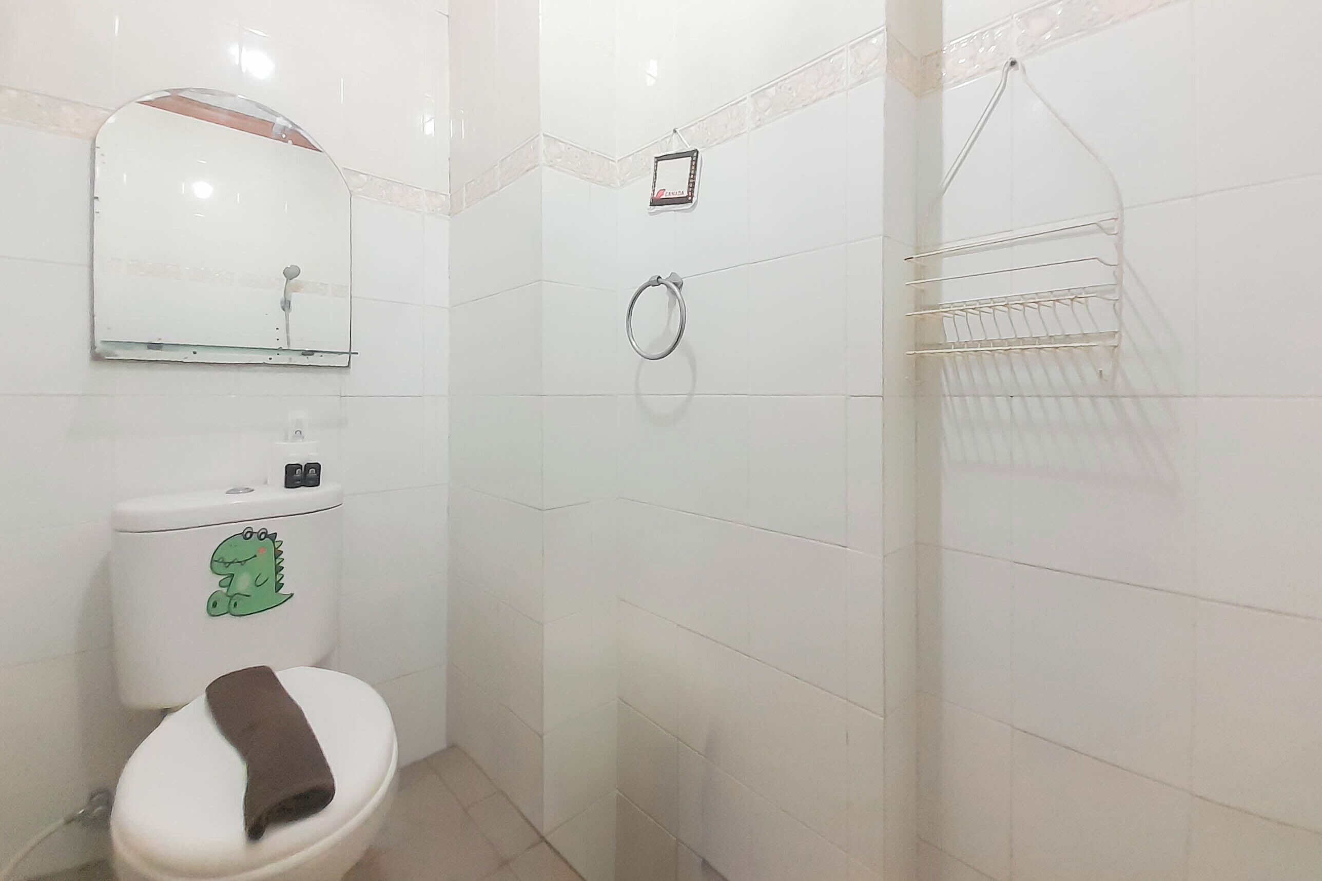 Apartemen Standar | Kamar mandi