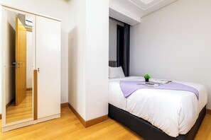 Standard Διαμέρισμα | Κλινοσκεπάσματα 