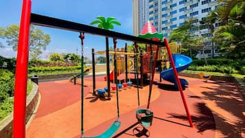 Außen-Kinderspielplatz