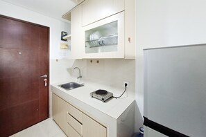 Interior - Wonderful Living Studio At Apartment Springwood Residence Tangerang (Tangerang)