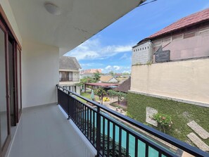 Balcony view - Stunning 3Br At Villa Casa De Uli (Jimbaran)