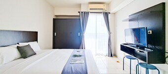 Comfortable And Minimalist Studio At Apartment Serpong Greenview