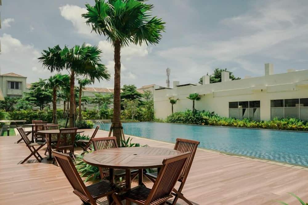 Tranquil Studio At Citra Living Apartment