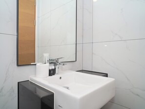 Studio – standard | Bad