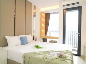 Interior - Modern Brown Toned Studio At Ciputra World 2 Apartment (Jakarta)