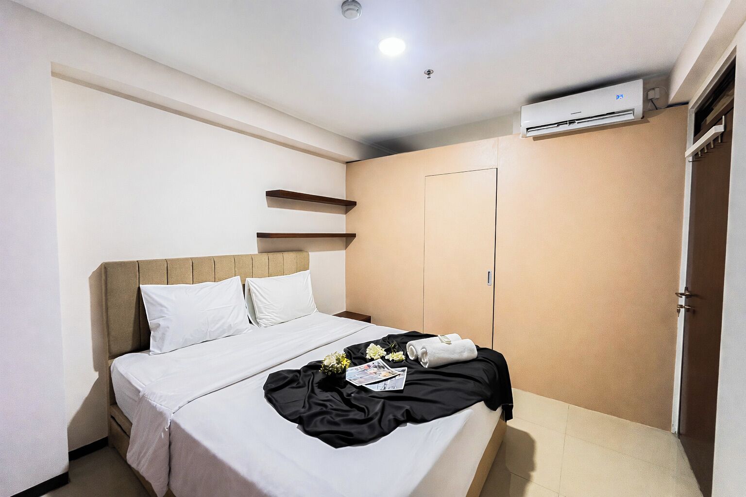 Standard Apartment | Bed sheets