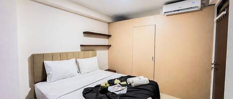 Apartamento estándar | Ropa de cama