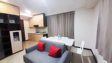 Standard Apartment | Living area