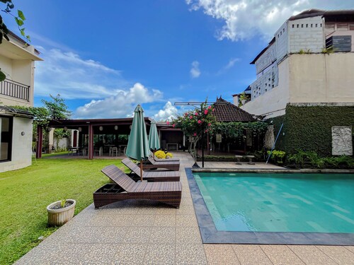 Comfortable And Pleasant Studio At Villa Casa De Uli