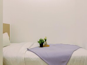 Standard Apartment - Simple And Compact 2Br At Vittoria Residence (Jakarta)