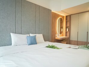 Standard Studio - Calm Tone 1Br At Tokyo Riverside Pik 2 Apartment (Teluknaga)