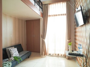 标准单人房 | 起居区