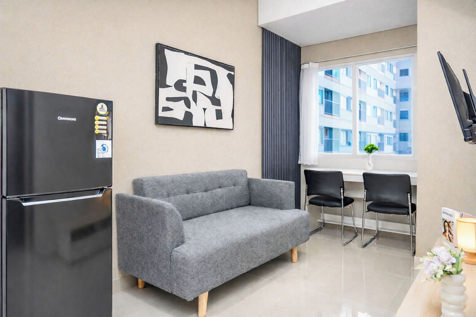 Standard Studio | Living area