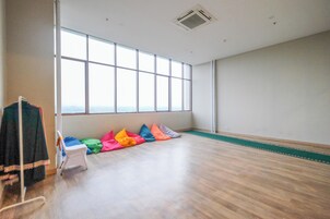 Children's play area - indoor