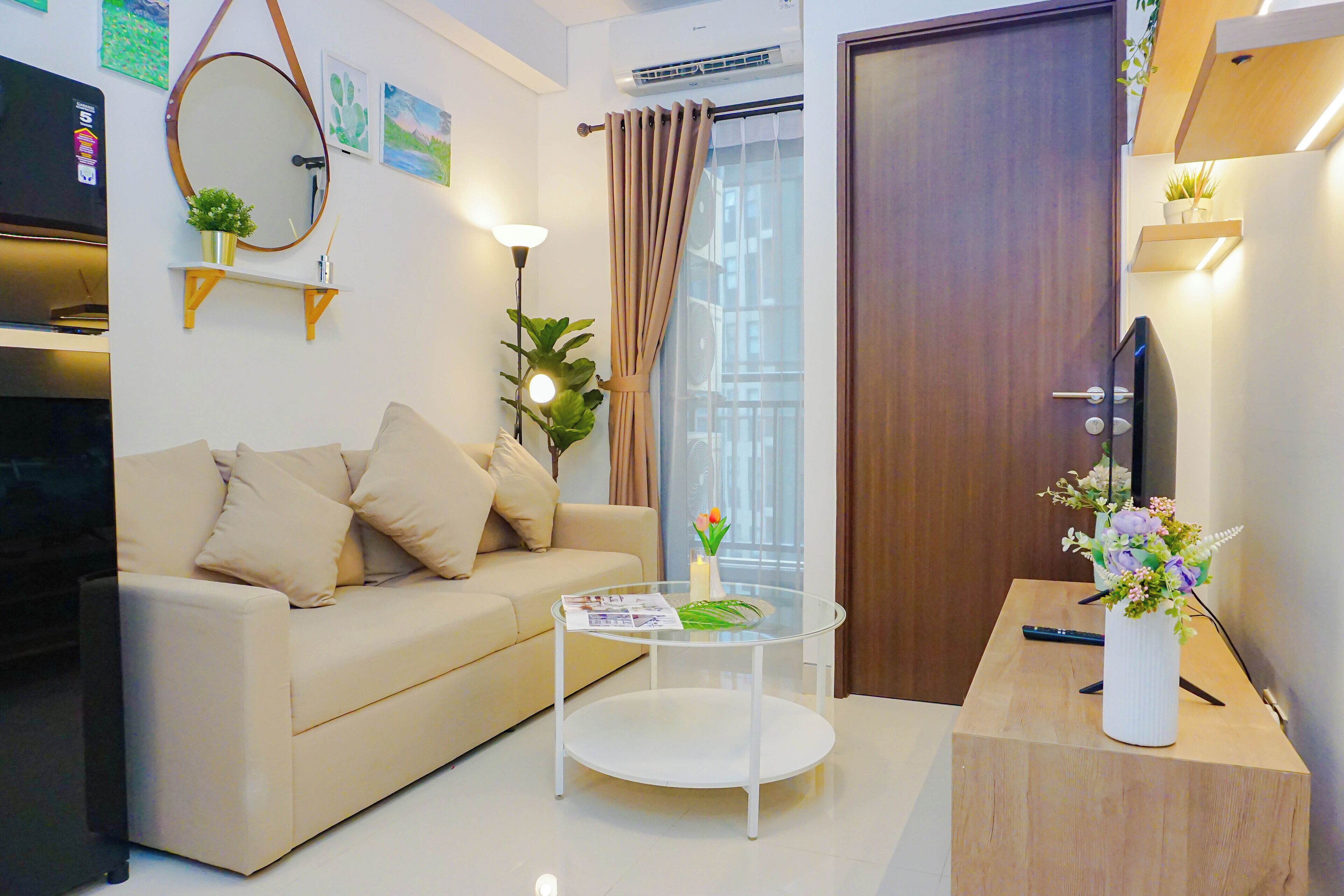 Standard Apartment | Living area