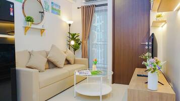 Standard Apartment | Living area