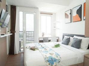 Standard Studio - Tranquil Studio For 2 Pax At Tokyo Riverside Pik 2 Apartment (Teluknaga)