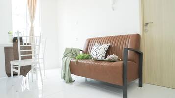 Standard Apartment | Living area