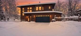 2BR/2BA home in Anchorage’s historic South Addition near downtown