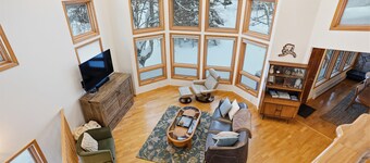 2BR/2BA home in Anchorage’s historic South Addition near downtown