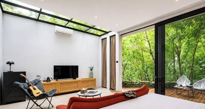 Guru Giri Forest Cabin Villa (Include Breakfast)