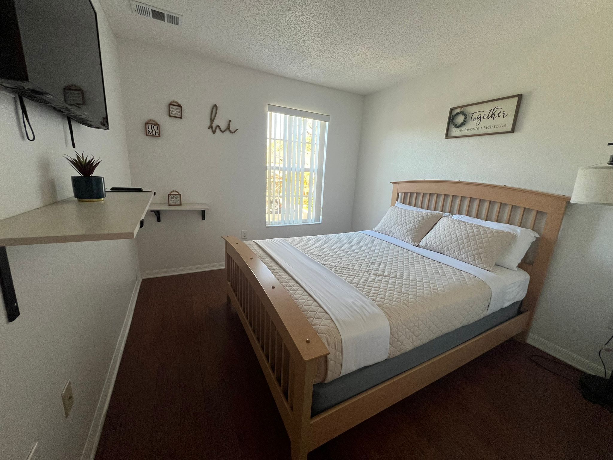 Bügeleisen/Bügelbrett, WLAN, Bettwäsche