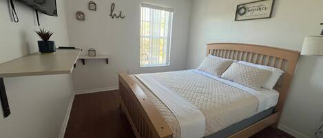 Bügeleisen/Bügelbrett, WLAN, Bettwäsche