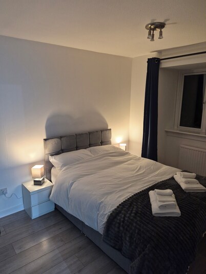 Enjoyable 2-bedroom apartment in charming Edinburgh close to city centre