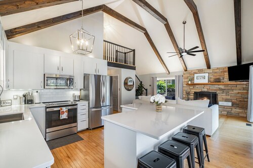 Heron's Hideaway | Waterfront Cottage w/ Private Dock & Stunning Lake Views on Lake Norman