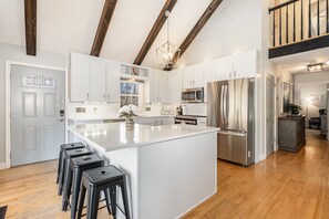 Fridge, microwave, oven, stovetop - Heron's Hideaway | Waterfront Cottage w/ Private Dock & Stunning Lake Views on Lake Norman (Mooresville)