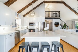 Fridge, microwave, oven, stovetop - Heron's Hideaway | Waterfront Cottage w/ Private Dock & Stunning Lake Views on Lake Norman (Mooresville)