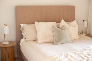 3 Schlafzimmer, Bügeleisen/Bügelbrett, Reisekinderbett, kostenloses WLAN