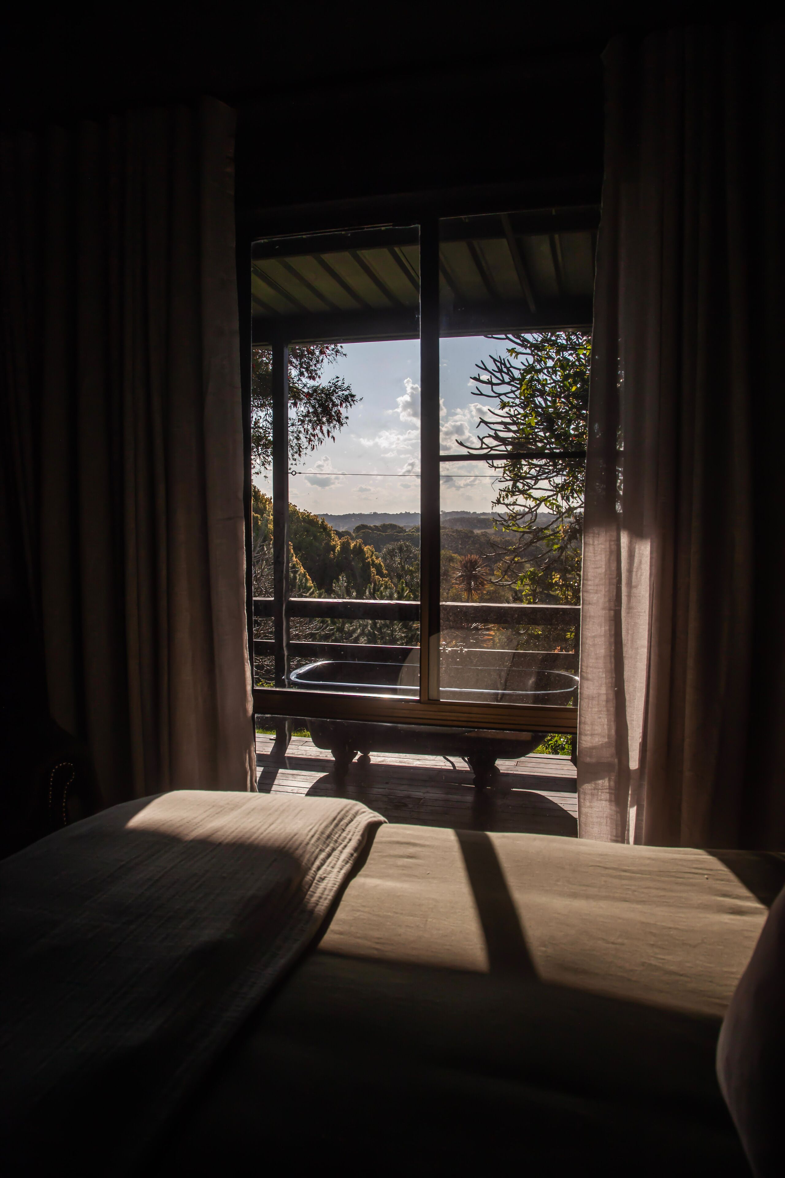 3 slaapkamers, een strijkplank/strijkijzer, reisbedje, gratis wifi