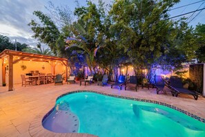 Beheizter Pool