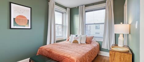 Acesso à internet, roupa de cama