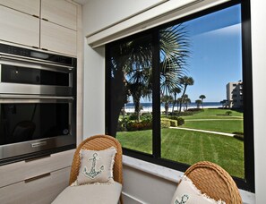 Interior - 2-bedroom upgraded condo in beautful  New Smyrna Beach (New Smyrna Beach)