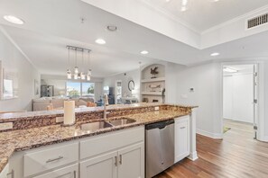 Interior - "Passing Time" Condo Retreat | 3 Beds | 2 Baths | Slps 7 | Resort Amenities | Steps to the Beach (New Smyrna Beach)