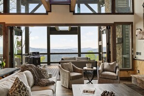 Smart TV, fireplace, table football, stereo - The Skywalk at Blue Ridge | Glass Skywalk Overlooking Mountains (Blue Ridge)