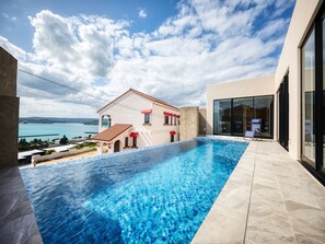 Outdoor pool - KANDOR RESORT OKINAWA (Nakijin)