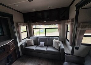 TV, fireplace - The Columbus w/ Spa Access (Stettler)