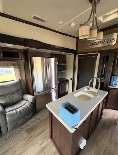 The Columbus w/ Spa Access