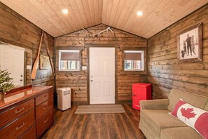 Interior - The Lumberjack Cabin (Stettler)