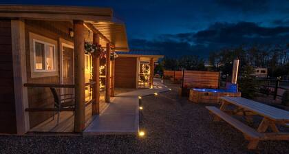 The Bunkhouse Cabin With Spa Access