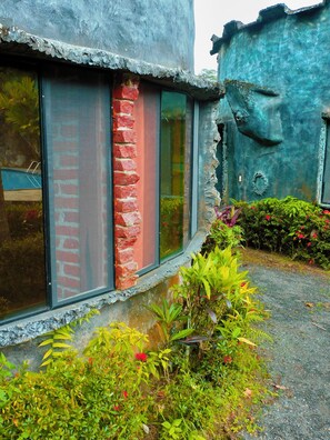 Exterior detail - Puerto Quito Lodge - Mon Par (Puerto Quito)