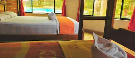 Familien-Suite, Poolblick