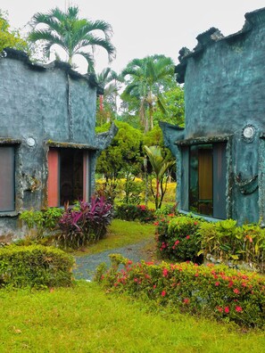 Property grounds - Puerto Quito Lodge - Mon Par (Puerto Quito)