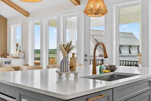 Dining - Vitamin Sea Escape by Brunswick Vacation Rentals: 6BR OIB Retreat, Sleeps 18 (Ocean Isle Beach)