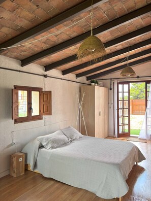 Accès Internet, draps fournis