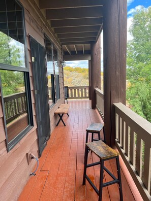 Terrace/patio - Cozy Mountain Condo : Close to Woodward, Shops and Dining (Park City)