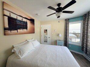 Apartment, 3 Bedrooms, Kitchen, Ocean View | Iron/ironing board, free WiFi - Drift Ashore House (Rocky Harbour)